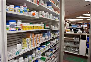 Ontario considering expanding pharmacists&#8217; powers to treat more common ailments